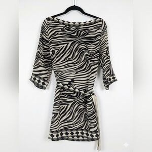Gottex Luxury Silk Animal Print Kaftan Coverup Black Cream Geometric Trim